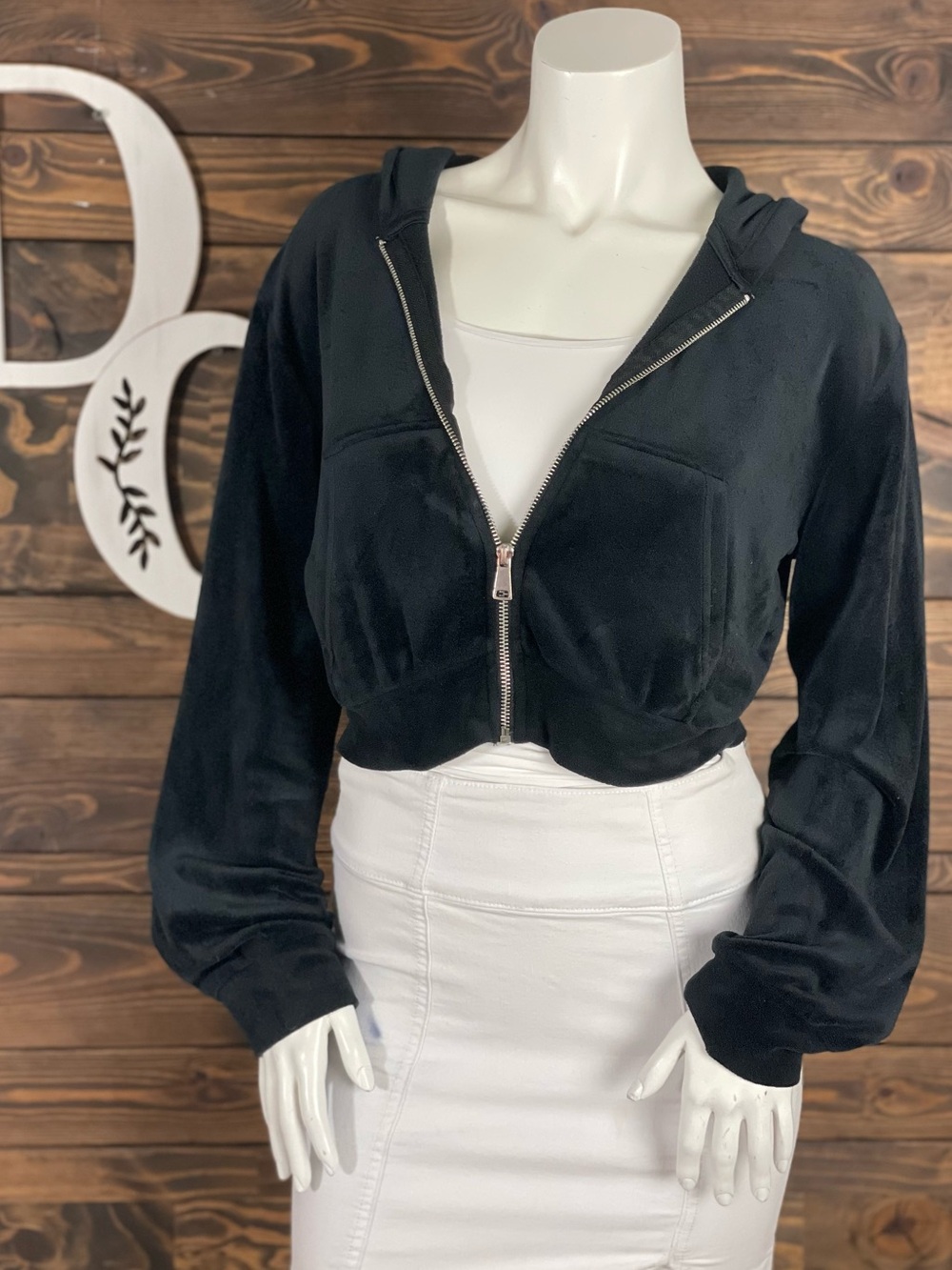 Divided H&M | Black Cropped Zip-Front Hoodie Velvet Jacket